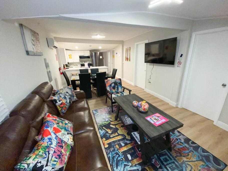 Unique Miami Art Escape W/ Hottub, Arcade & Murals Exteriör bild